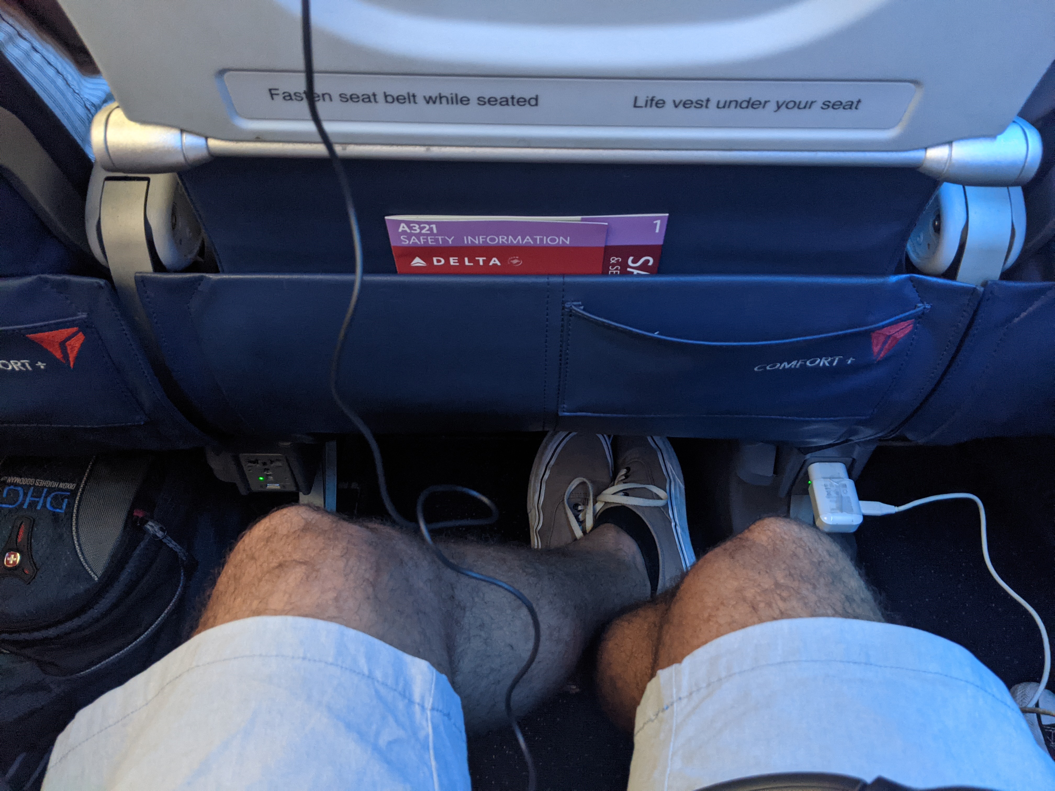 Delta A321 Economy Class leg room