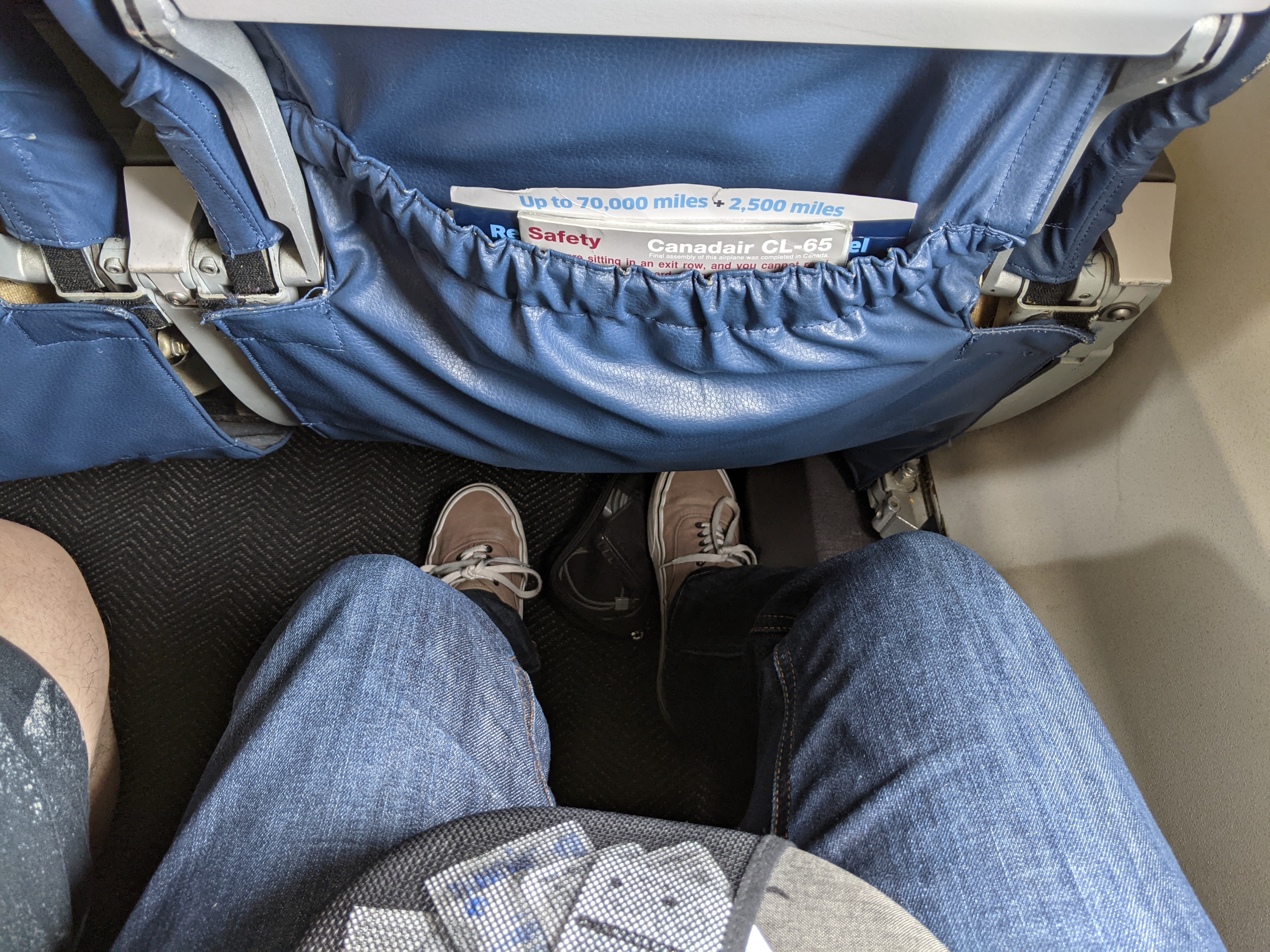 CRJ200 Seat