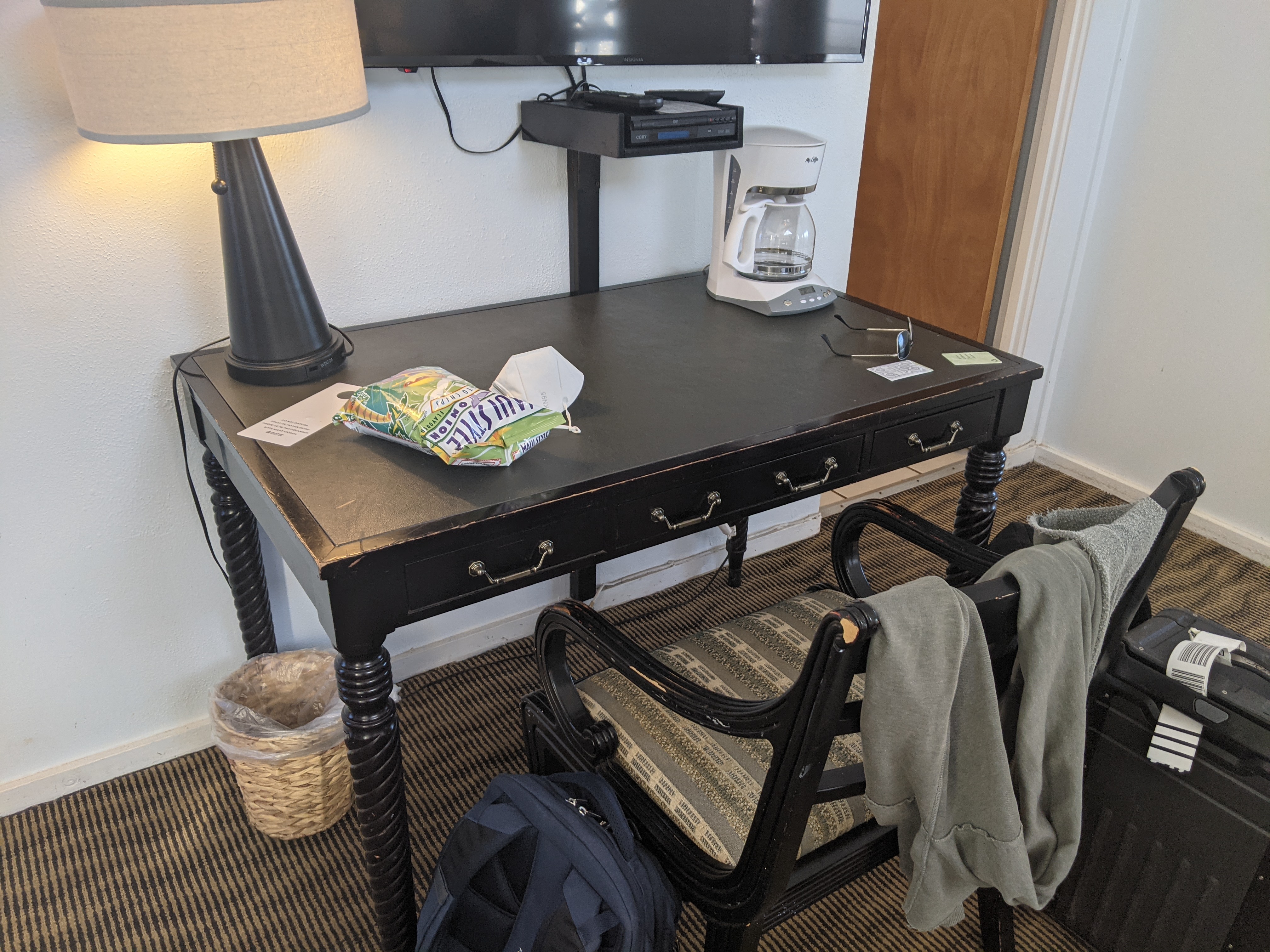 Hotel Molokai bed room