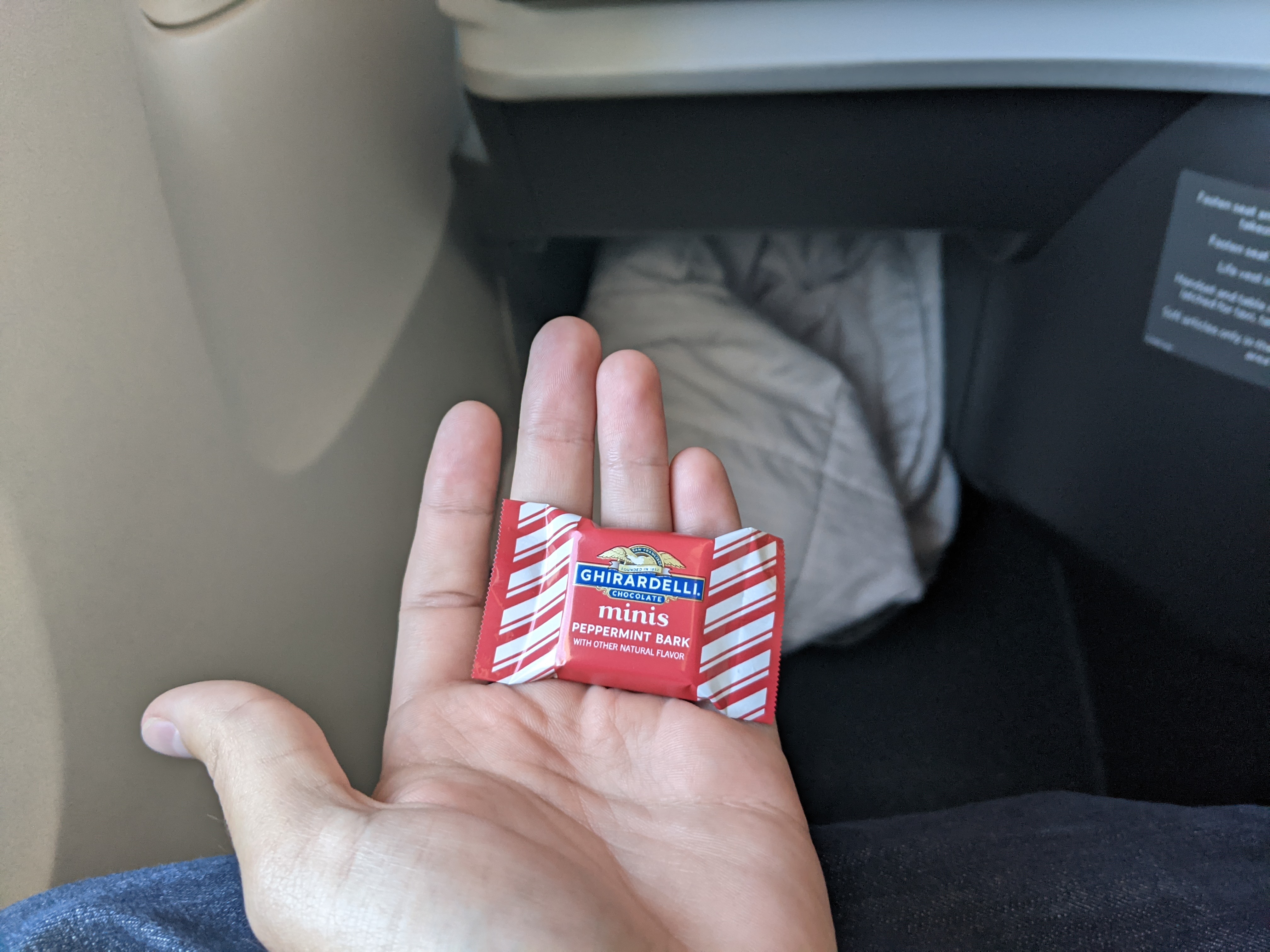 Delta 767-400 Delta One Arrival