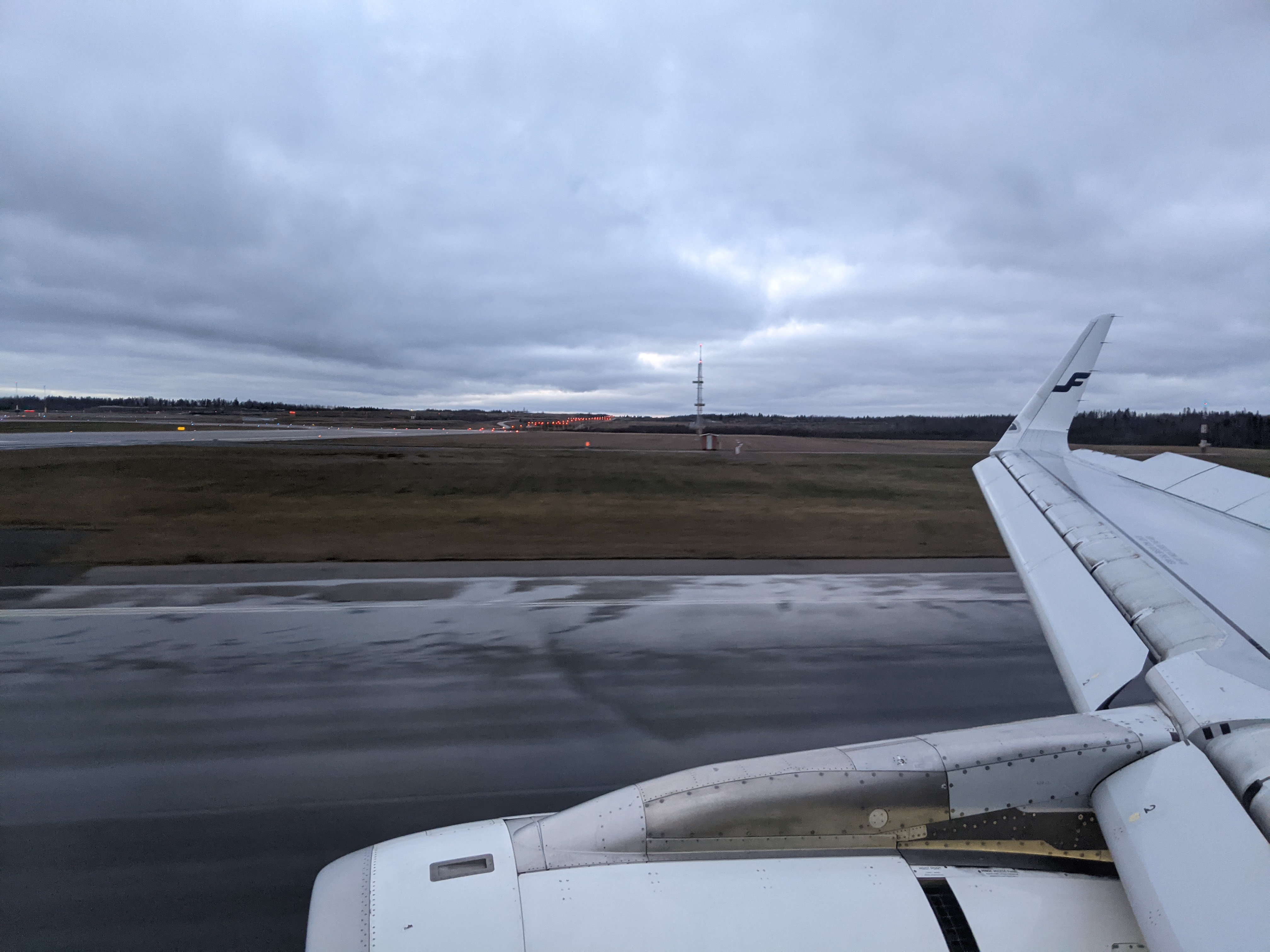 Finnair A321 Economy Arrival HEL