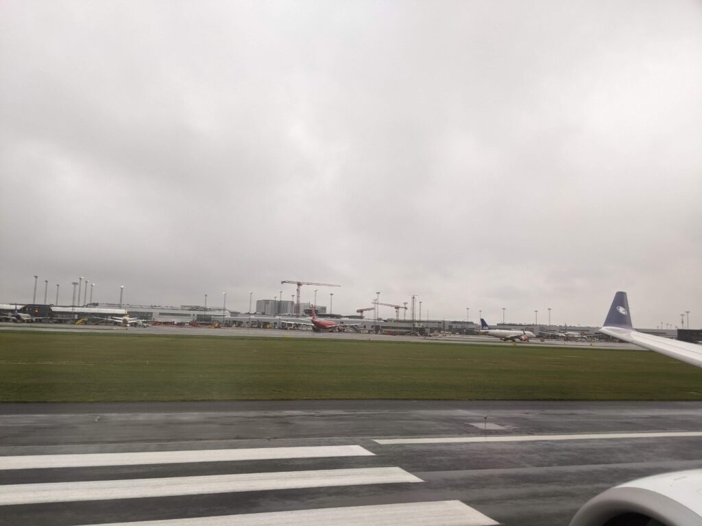 Air France A220-300 Landing