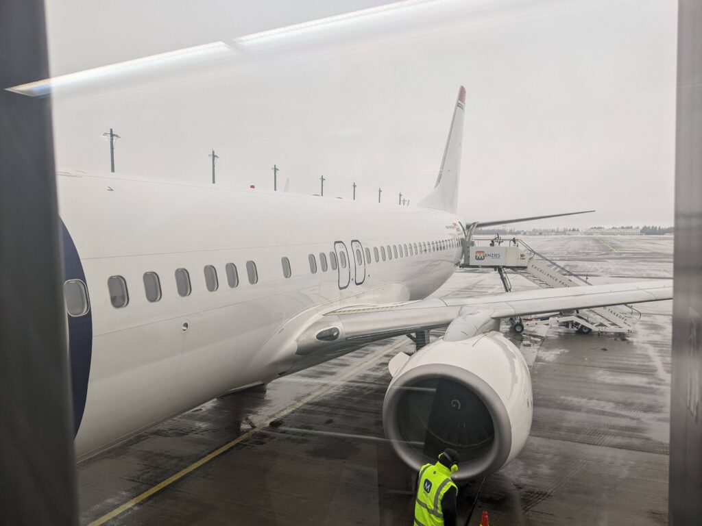 Norwegian 737-800 Boarding
