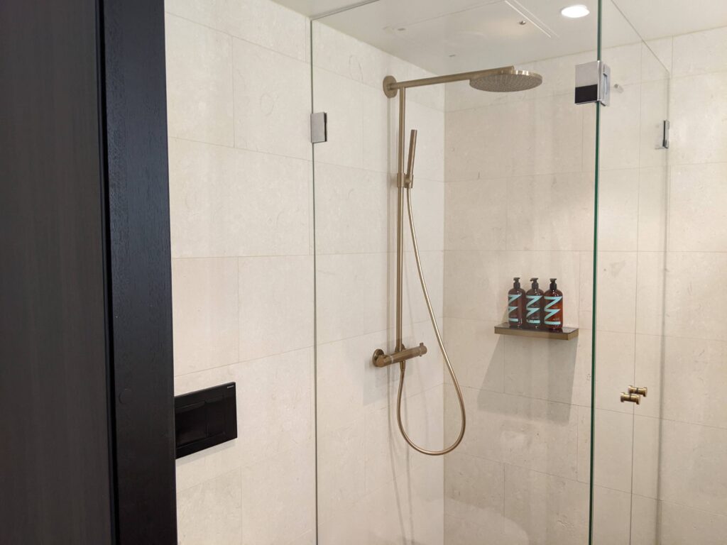 At Six Hotel Stockholm bathroom