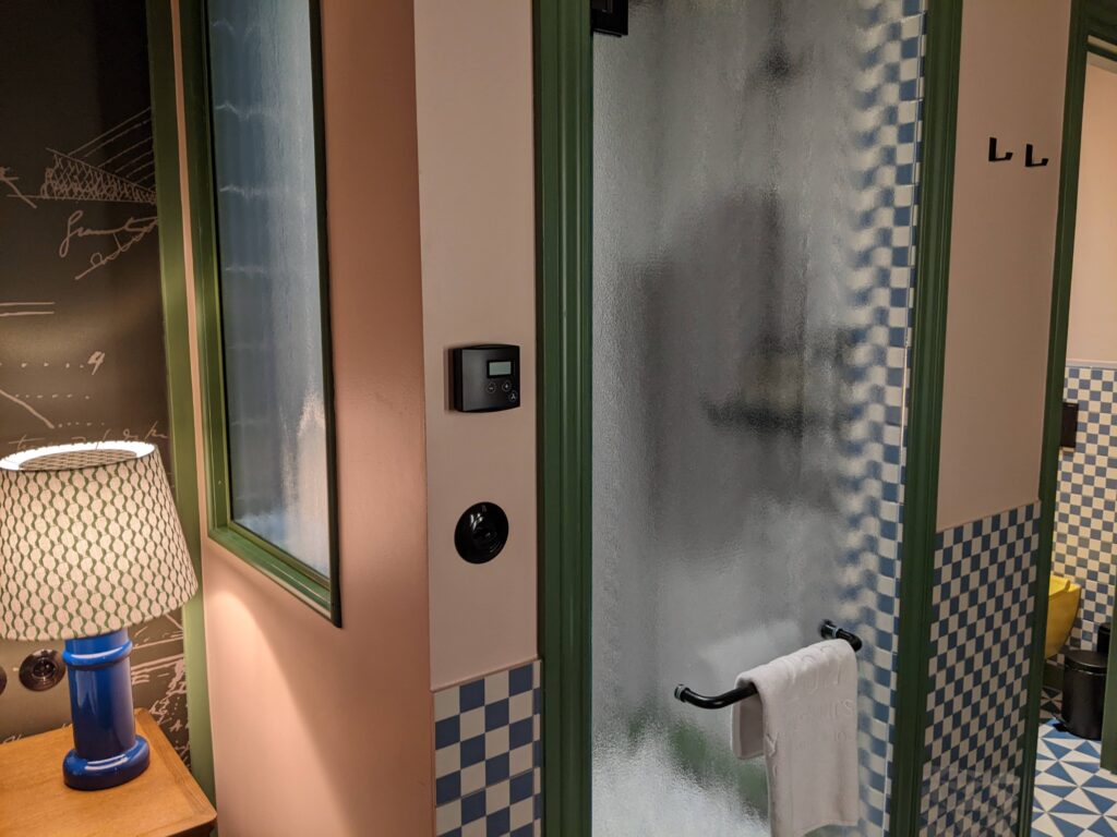 25 Hours Hotel Copenhagen Shower