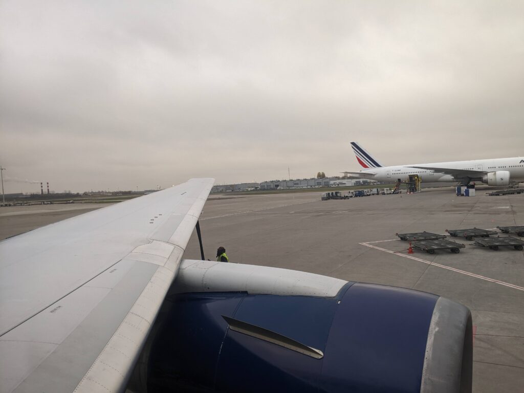Delta 767-400 Window view