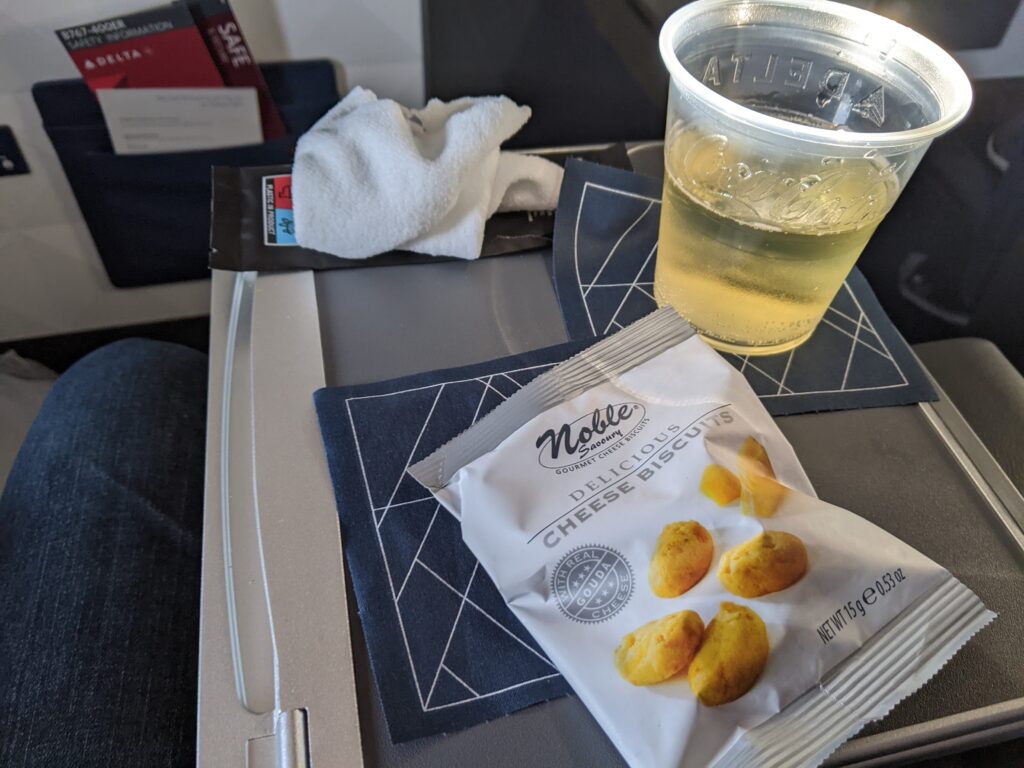 Delta 767-400 Premium Select Meal Service
