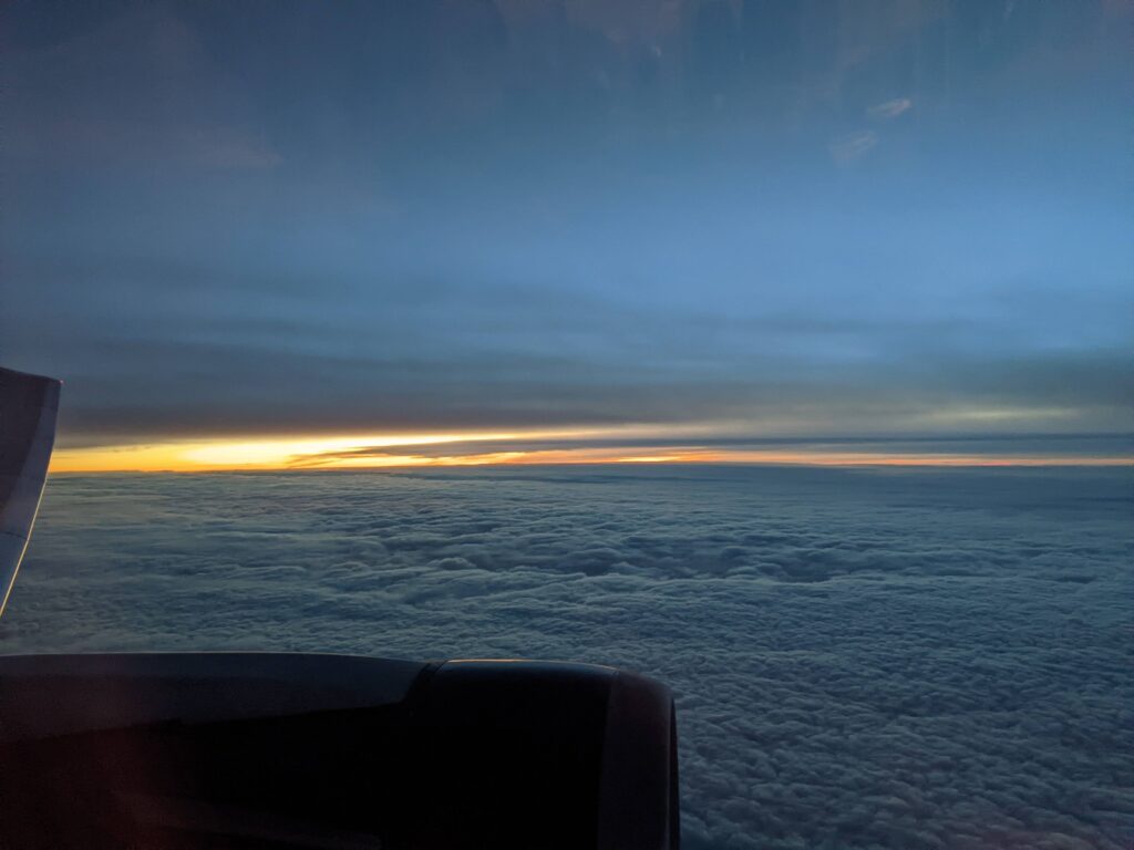 Delta 767-400 Premium Select Window View
