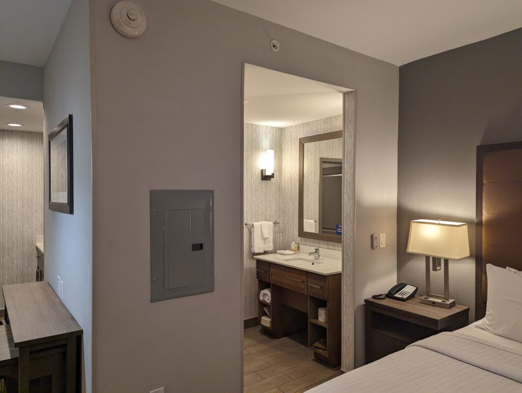 Homewood Suites West Chester Bathroom