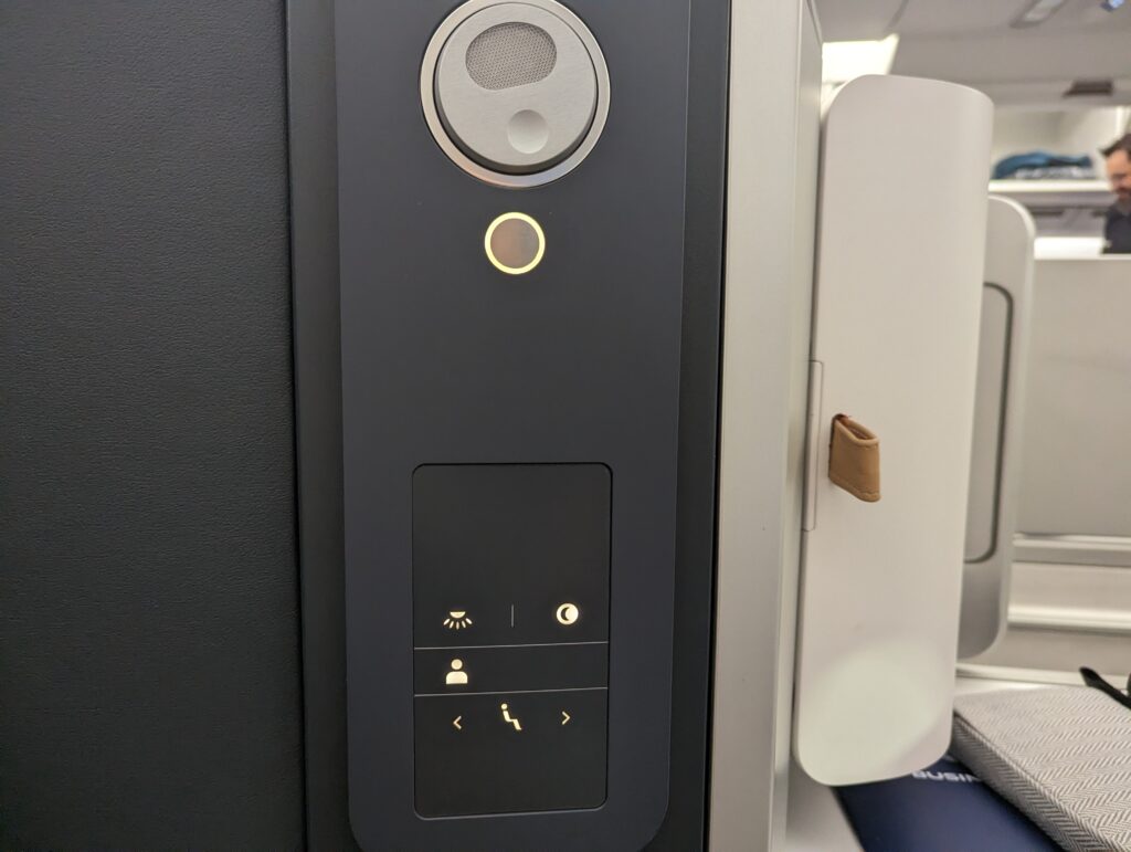 Air France A350 Business Class Seat Features