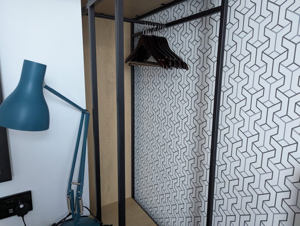 The Wesley Hotel Camden Closet 