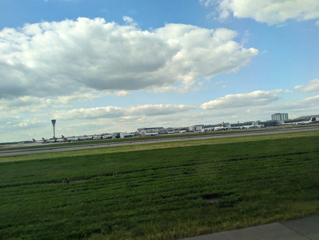 Vietnam Airlines 787-9 Business Class Takeoff