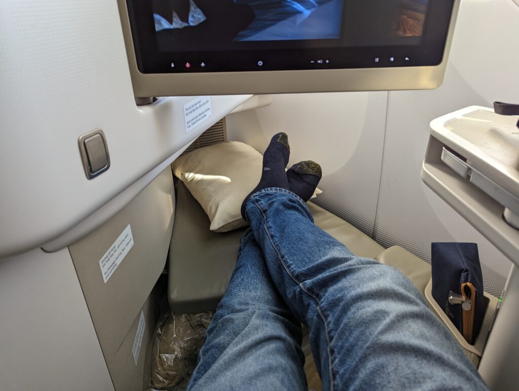 Vietnam Airlines 787-9 Business Class Seat Comfort