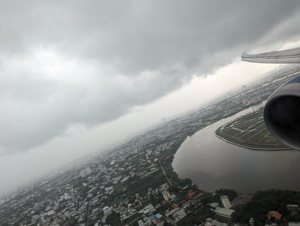 Vietnam Airlines 787-9 Business Class Arrival Into SGN