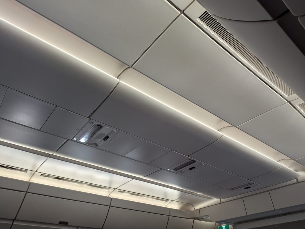 Singapore Airlines A350 Business Class Cabin