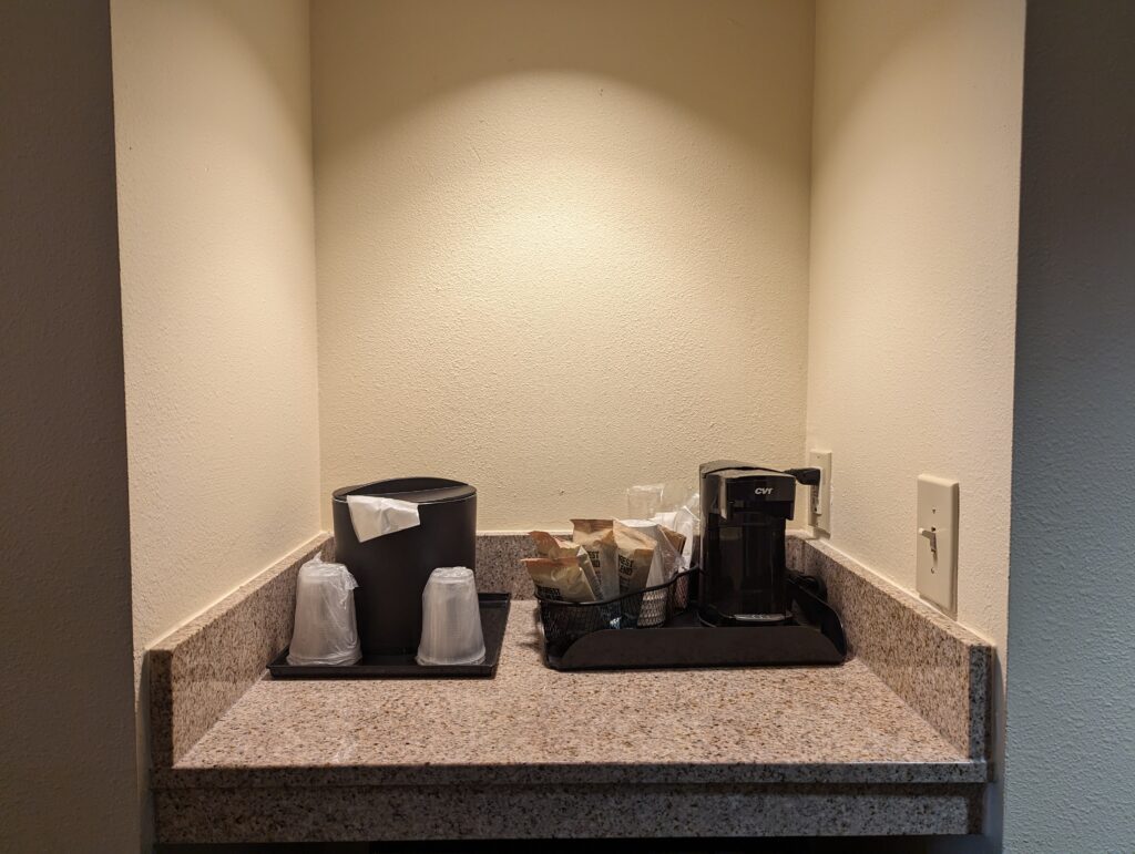 Fairfield Inn and Suites Mall of Georgia Coffee