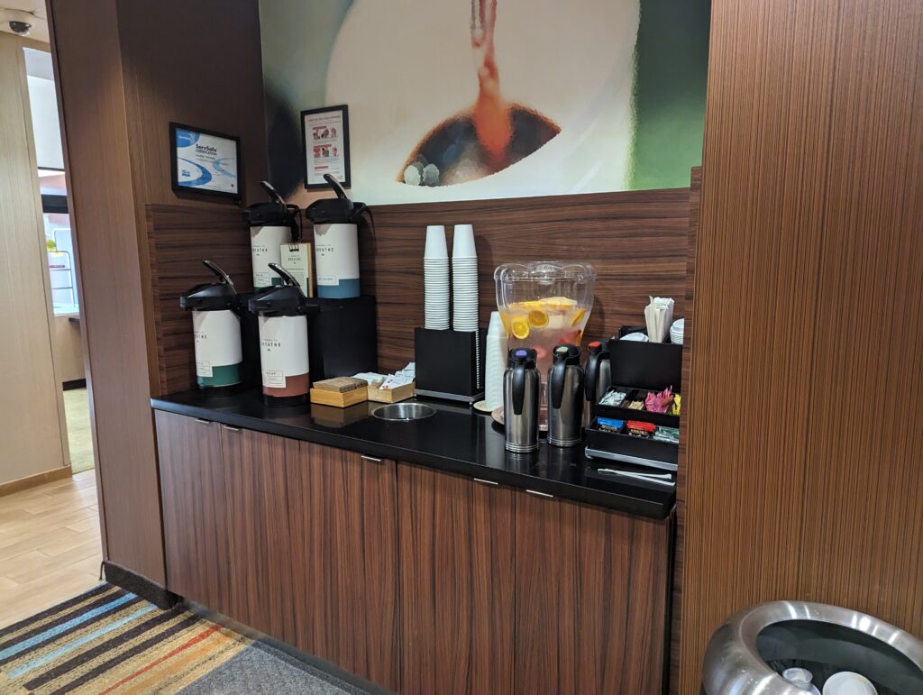 Fairfield Inn and Suites Mall of Georgia Breakfast