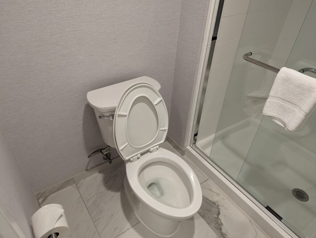 Homewood Suites Raleigh Cary I-40 Bathroom