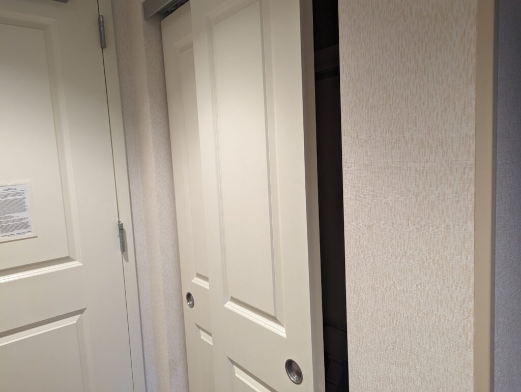 Hilton Garden Inn Exton West Chester Pennsylvania Closet 