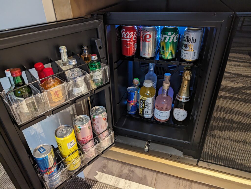 Las Vegas Resorts World Conrad Mini Bar