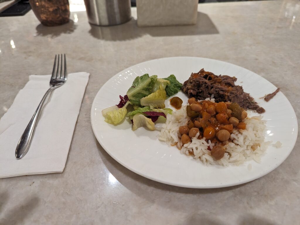 Amex Centurion Lounge IAH Buffet 