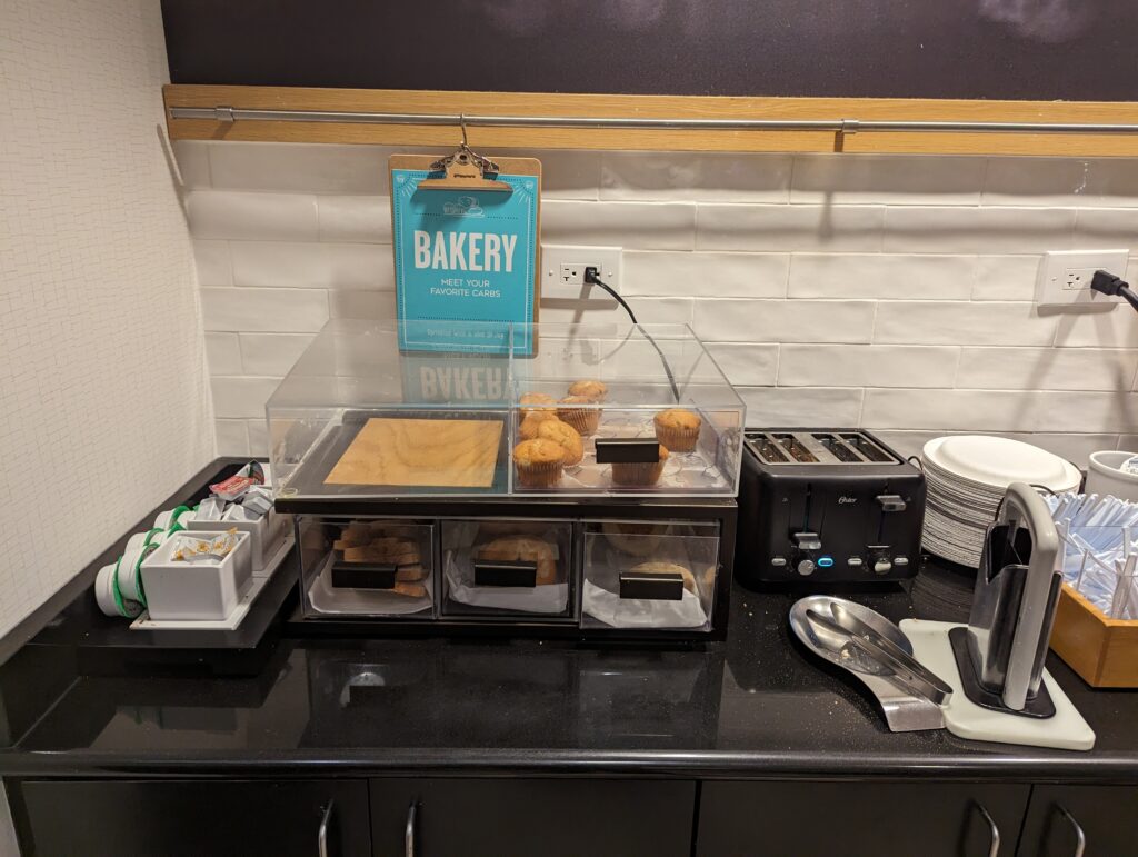 Hampton Inn Gainesville FL Breakfast