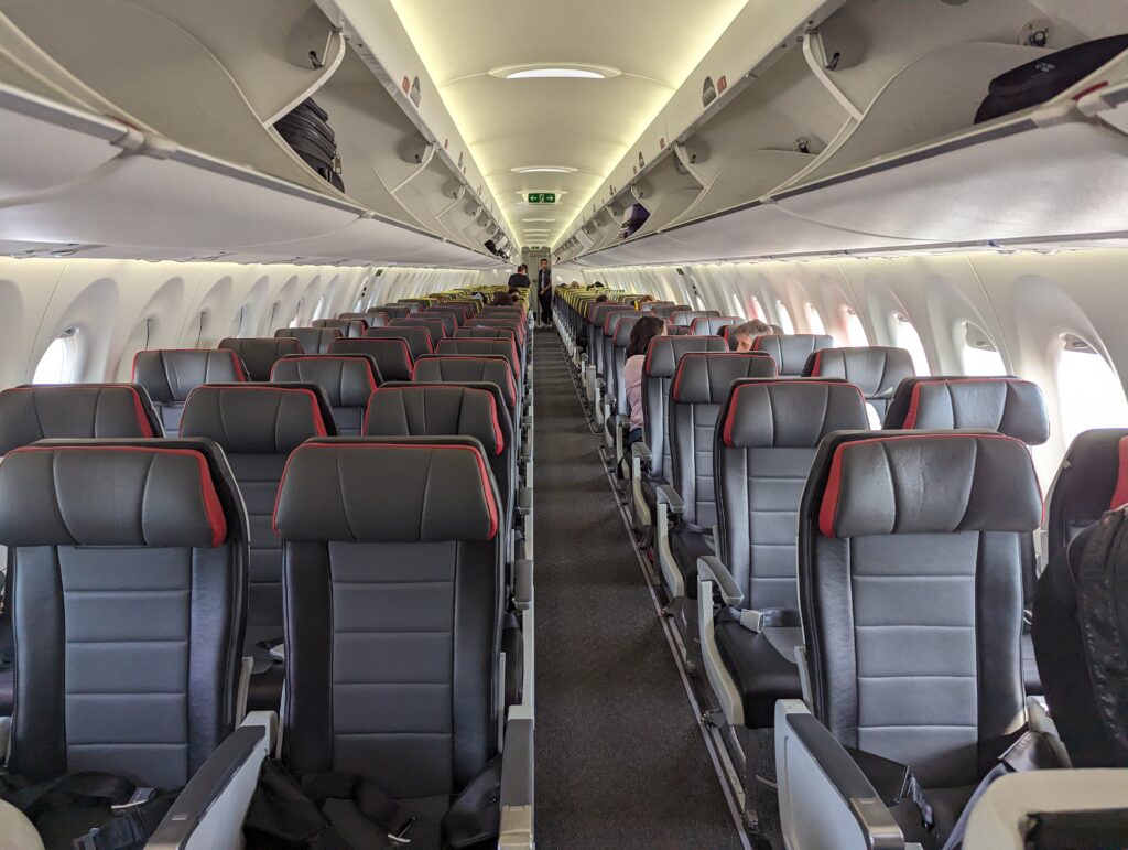 Breeze Airways A220-300 Cabin
