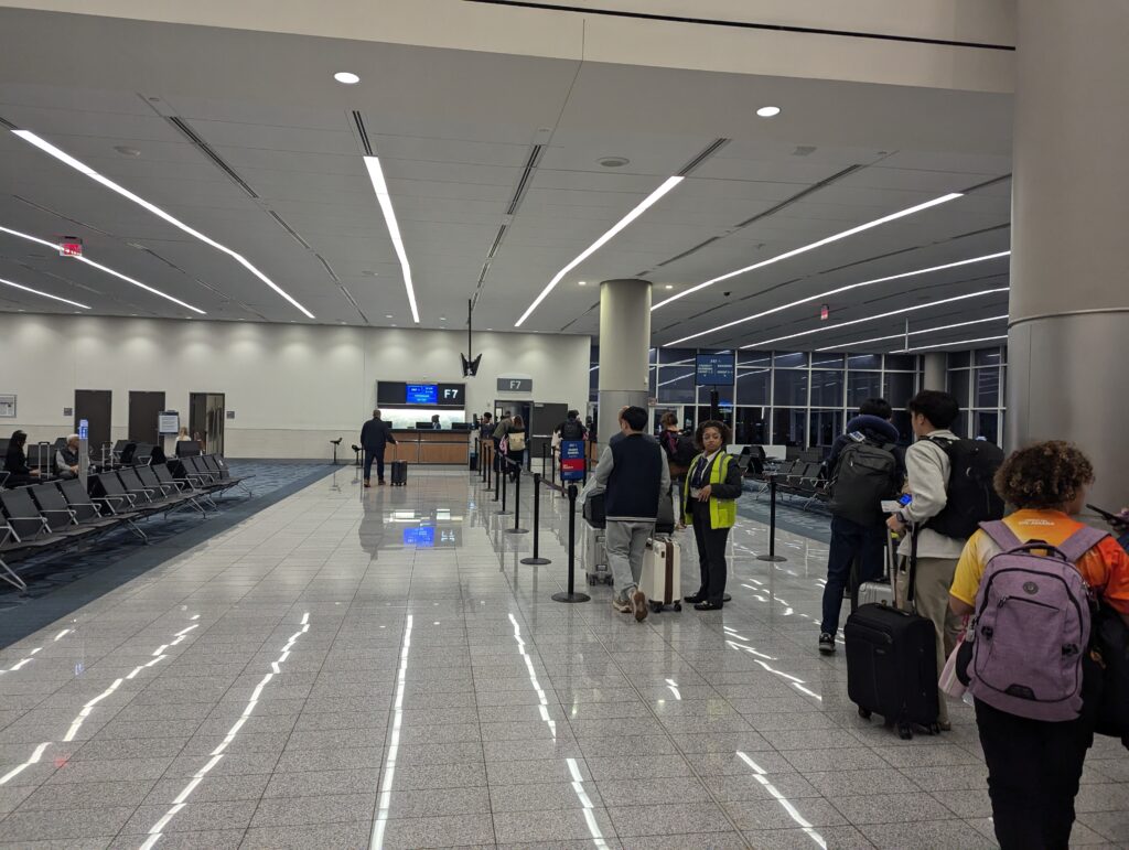 SAS A330-300 Business Class Boarding ATL
