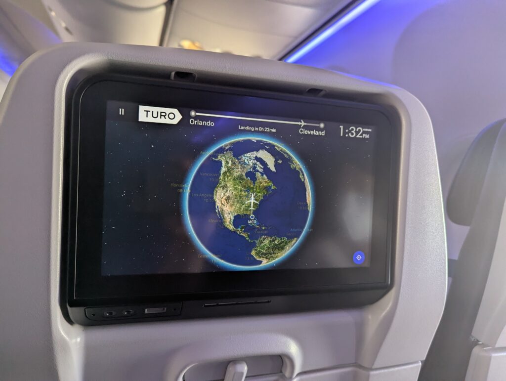 United Airlines 737 Moving Map