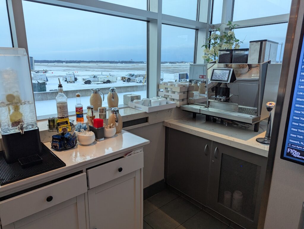 The Club CLE Bar And Drinks