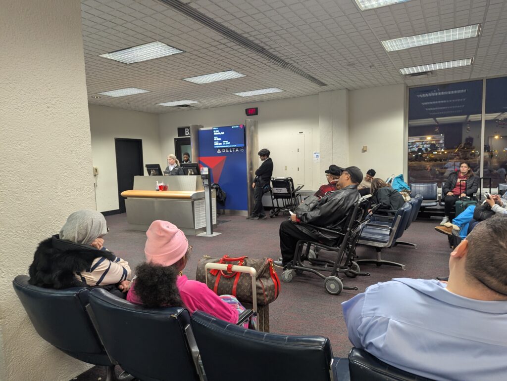Delta A320 First Class Boarding CLE