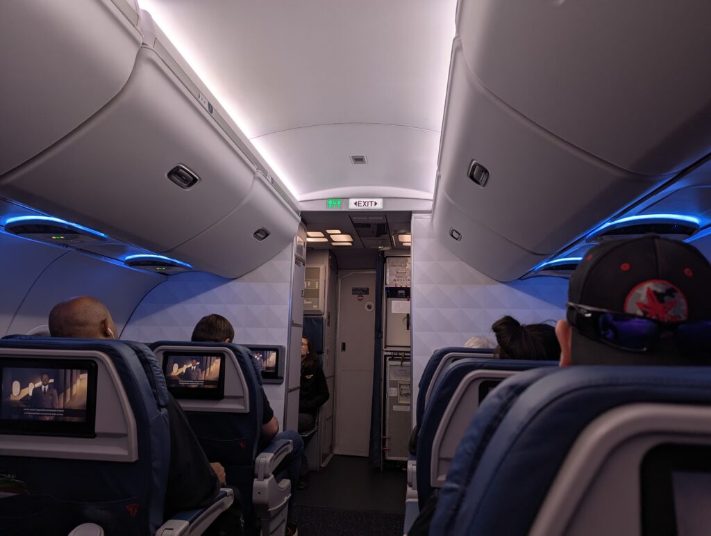 Delta A320 First Class Cabin Departure