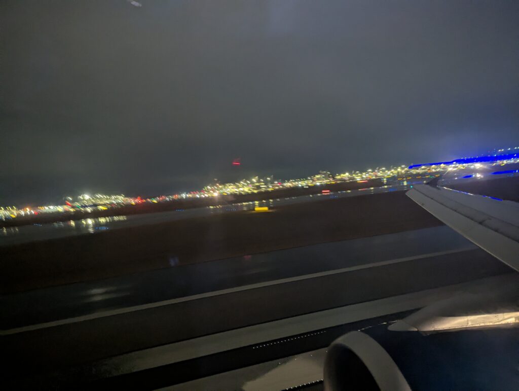 Delta A320 First Class Landing ATL