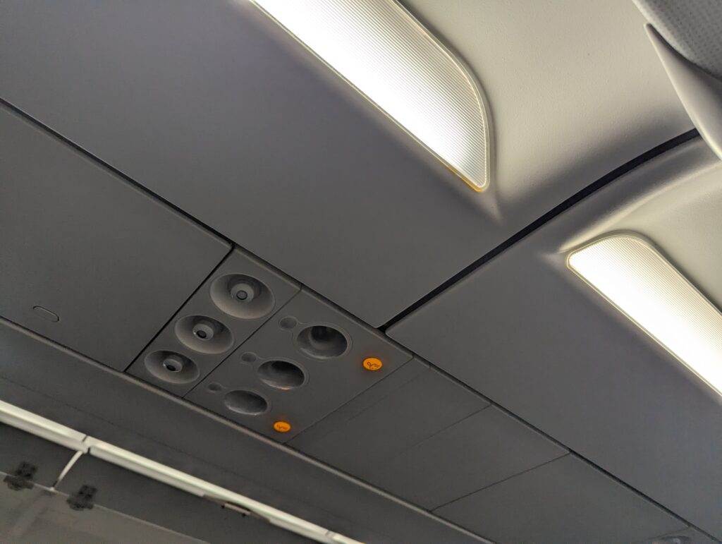 JetBlue A321 Economy Overhead