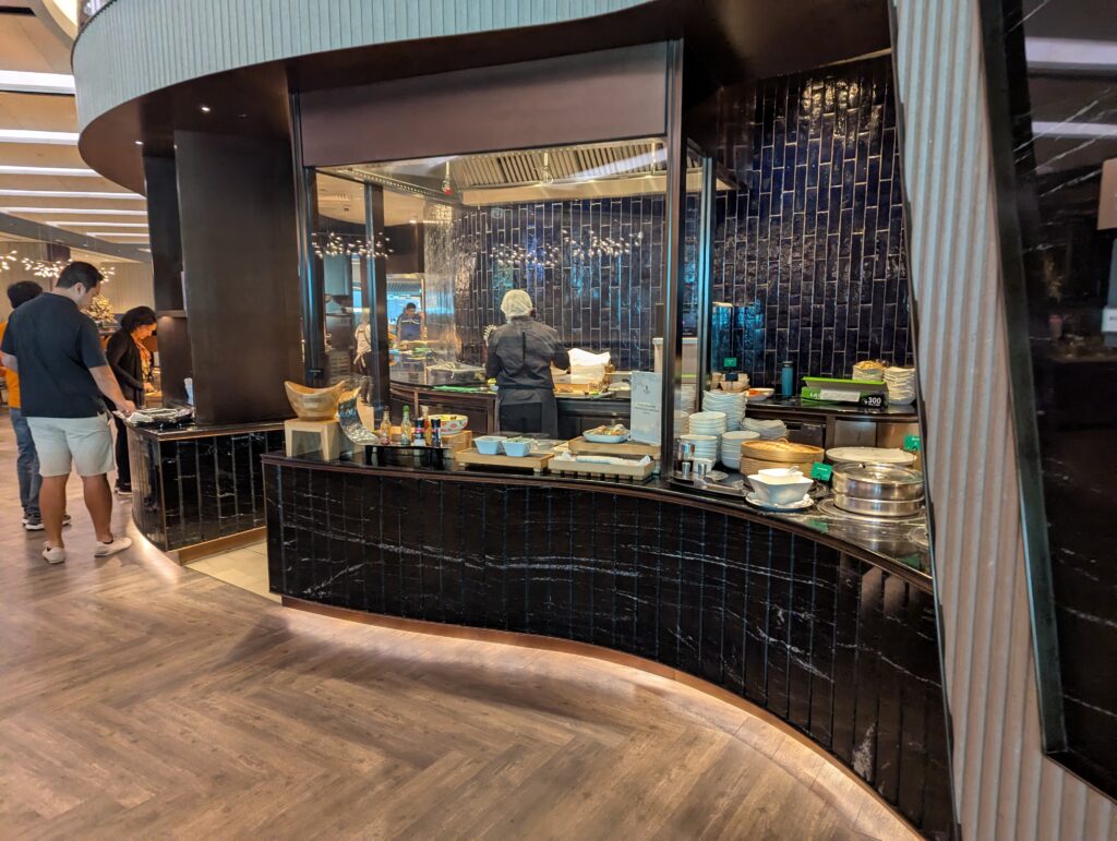 Singapore Airlines SilverKris Business Class Lounge Changi Terminal 3 Buffet