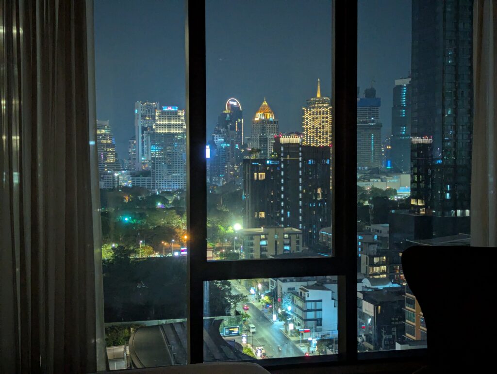 Hotel Kimpton Maa-Lai Bangkok King Suite room view