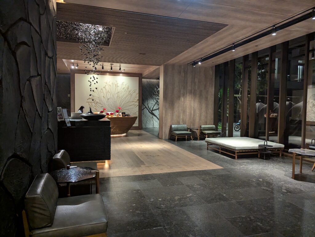 Hotel Kimpton Maa-Lai Bangkok Lobby