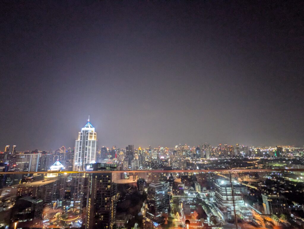 Hotel Kimpton Maa-Lai Bangkok Rooftop Bar
