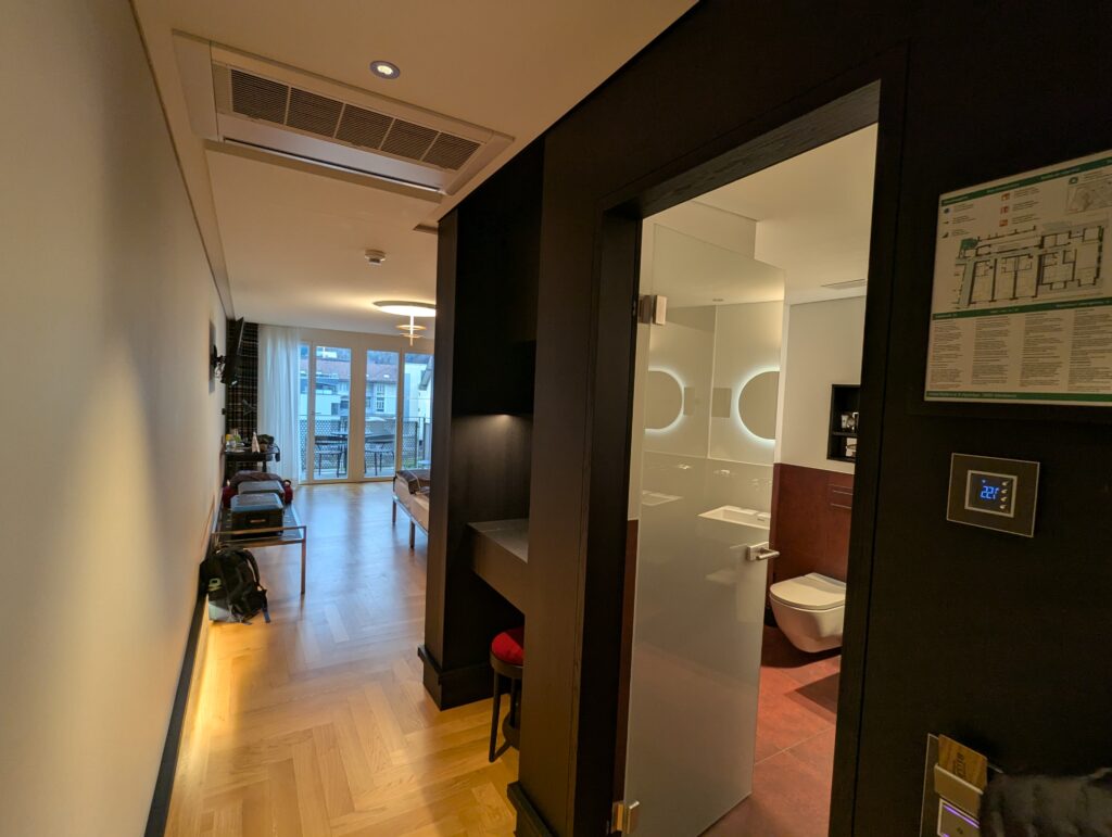 Hotel Bellevue Interlaken Mountain View Room