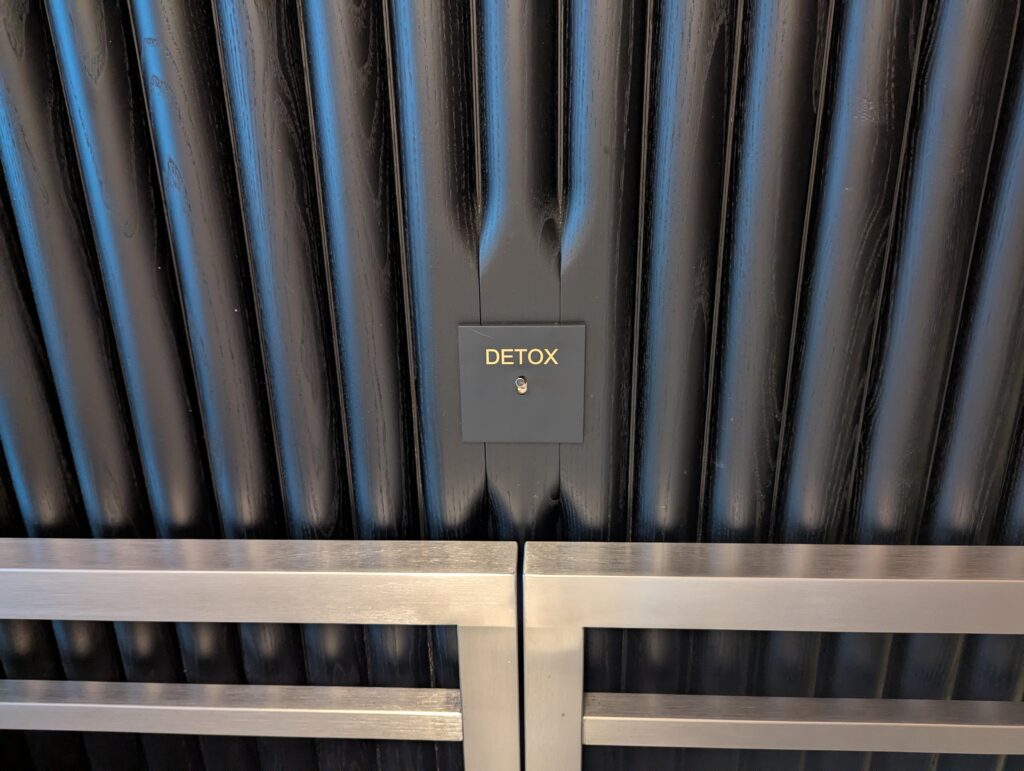 Hotel Bellevue Interlaken Detox Button 
