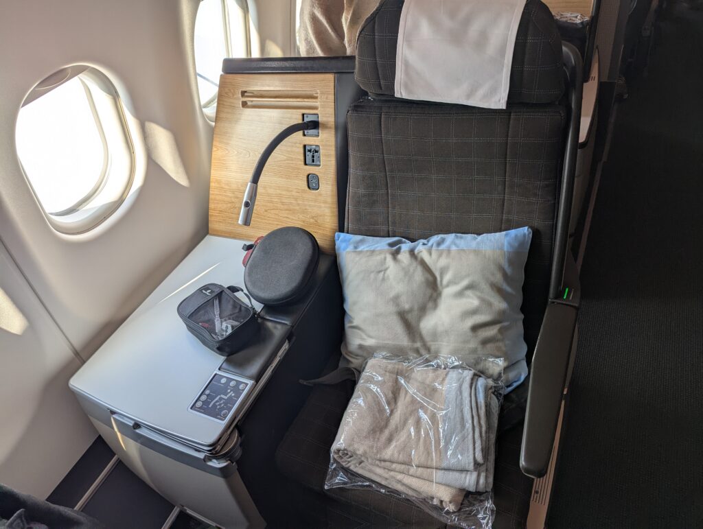 Swiss Air Lines A330-300 Business Class Cabin