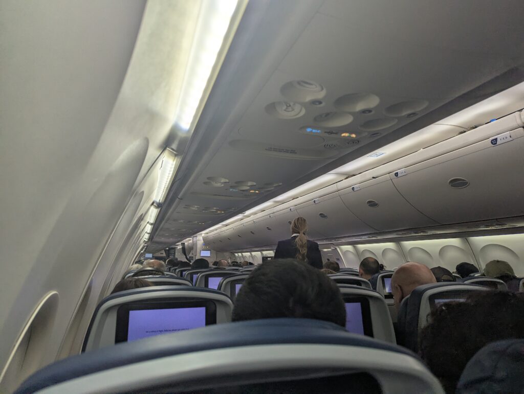 Delta 757-200 Push Back