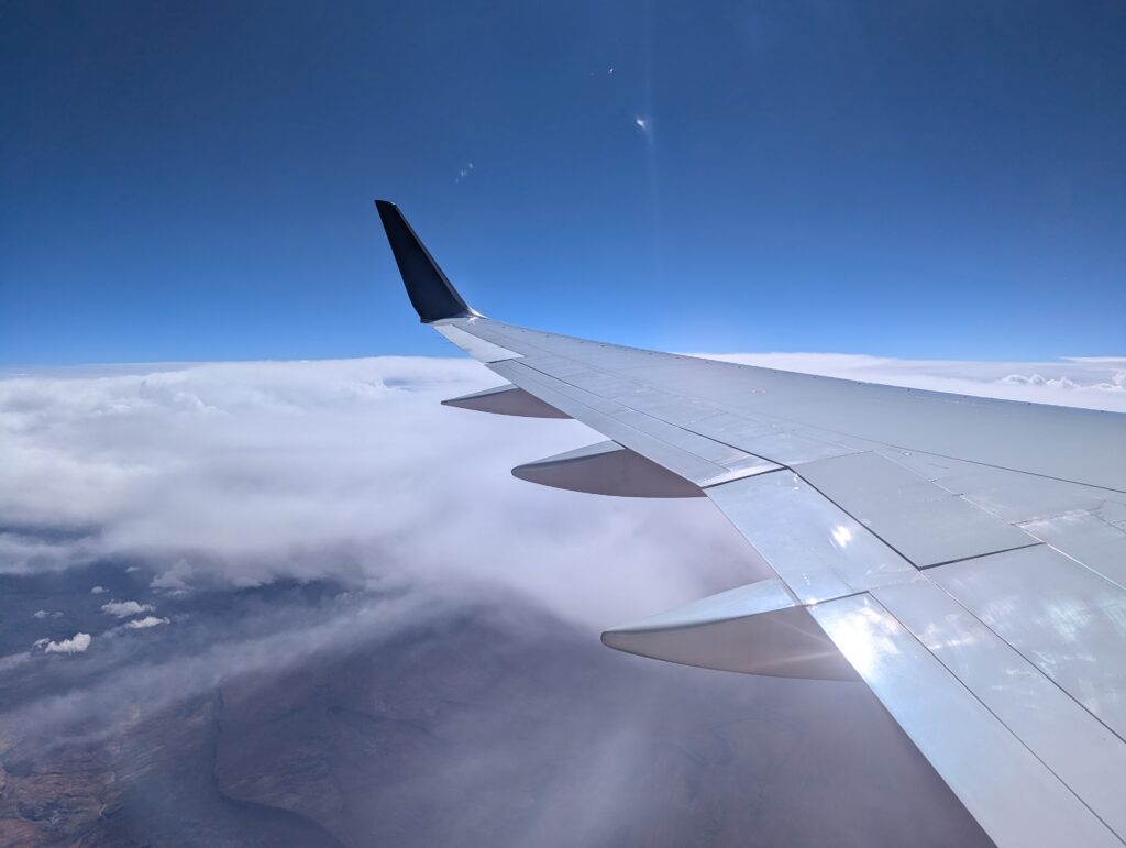 Delta 757-200 Main Cabin In Flight Window View