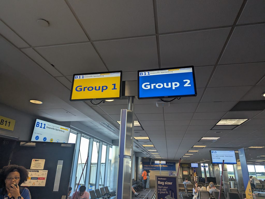 Southwest Airlines 737-700 Extra Legroom Boarding