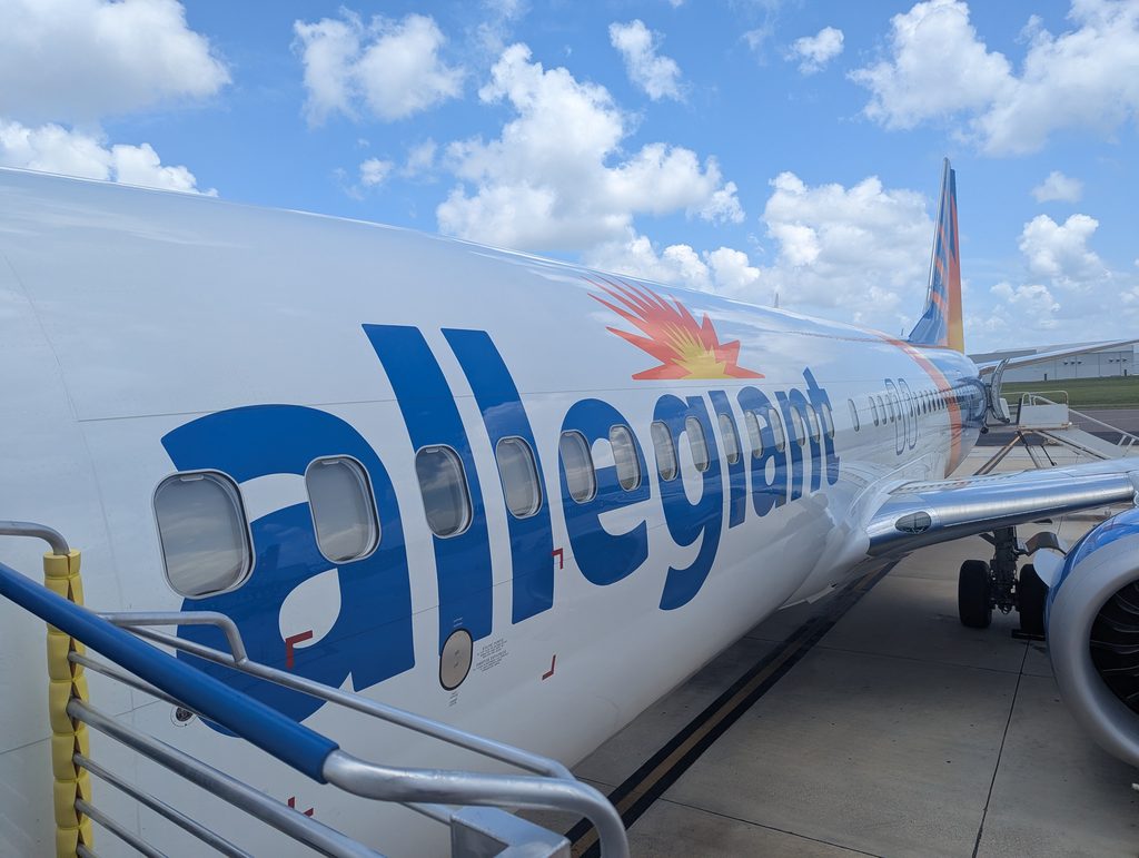 Allegiant 737-8 Max Boarding